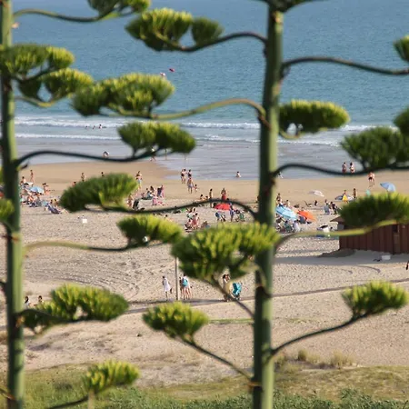 Centro De Conil Апартаменти Коніль-де-ла-Фронтера